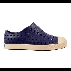 Native toddler Jefferson shoe blue slip-on size c7